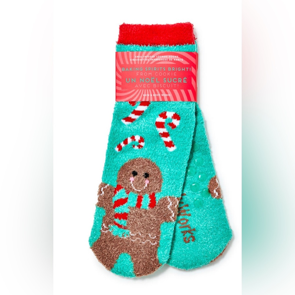 Bath & Body Works SHEA-INFUSED LOUNGE SOCKS  Gingerbread Man Non Skid bottom NEW